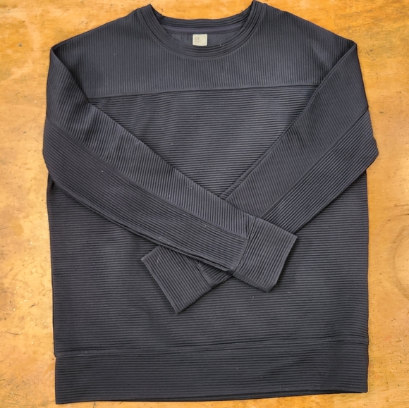 GAP Sweaters - GAP Blue Crew Neck Stretchy Sweater with Seam Detail